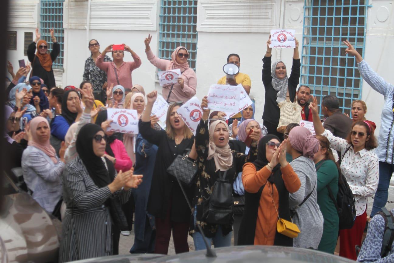 الأساتذة النوّاب..   المقاطعة متواصلة وحلول الوزير "تهميشية" !